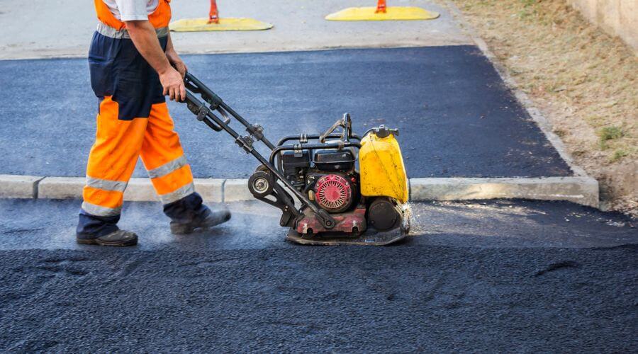 Expert Emergency Roof Repairs services in Apulia Station, NY